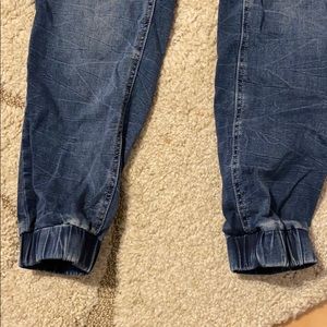 Jogger jeans Buffalo price firm